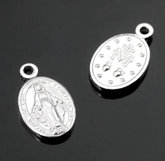 Zawieszka medalion srebro  925 (ch 75)
