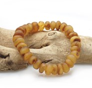 Bransoletka z bursztynu (B36)