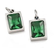 Stal chirurgiczna prostokąt z cyrkonią (Szmaragd)