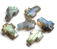 Labradoryt fasetowany krzyżyk  - zawieszka