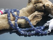 Iolit fasetowane  bryłki - sznur 20 cm ( IN )