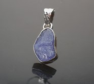 Tanzanit surowy wisiorek srebro 925 (W1)