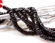 Granat  fasetow. krążki 7-6 mm - sznur 19 cm (IN)