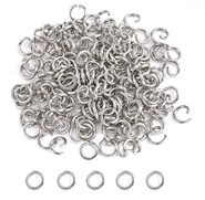 Stal chirurgiczna  koła otwarte 4 mm - 500 sztuk