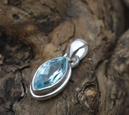 Topaz blue zawieszka fas. markiza srebro 925 (W6)