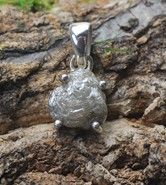 Diament surowy wisiorek srebro 925 (W3)