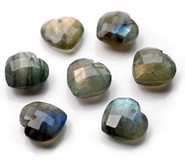 Labradoryt fasetowane serce  - zawieszka