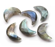 Labradoryt fasetowany księżyc   - zawieszka