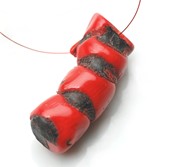 Koral czerwony korzeń - zawieszka ( K5)